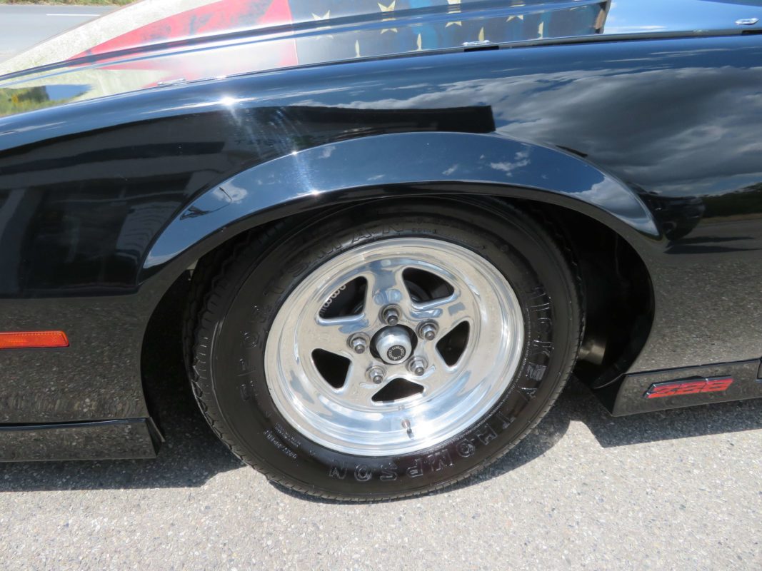 Chevrolet CAMARO Z28 1984