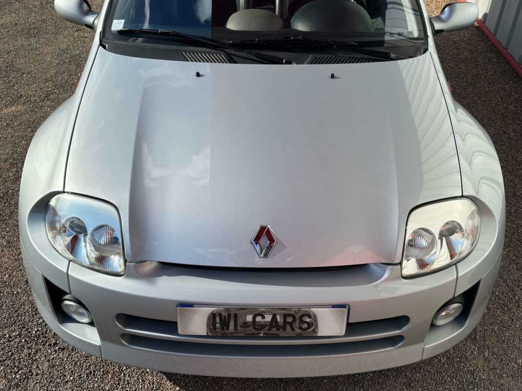 Renault Clio V6 2002