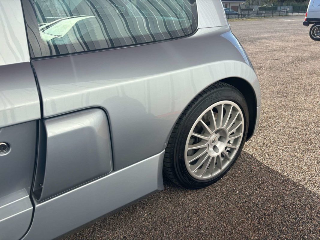 Renault Clio V6 2002