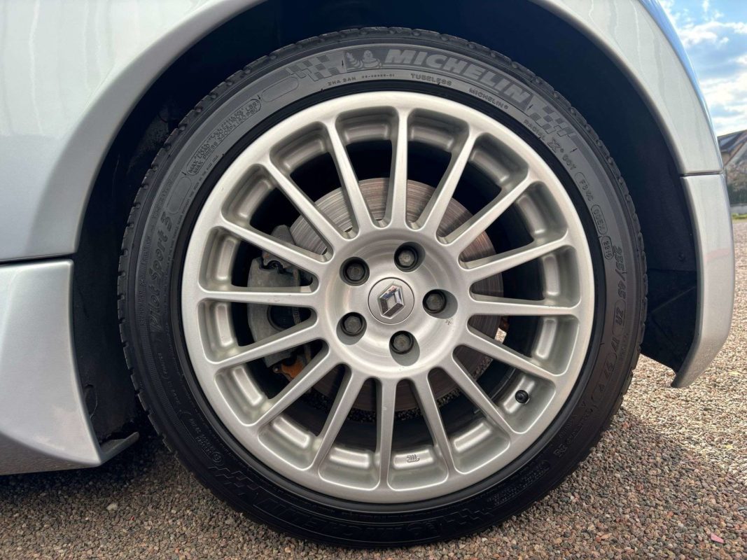 Renault Clio V6 2002