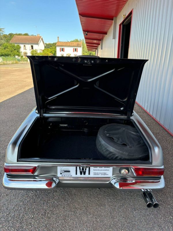 Mercedes-Benz 230 SL Pagode 1965