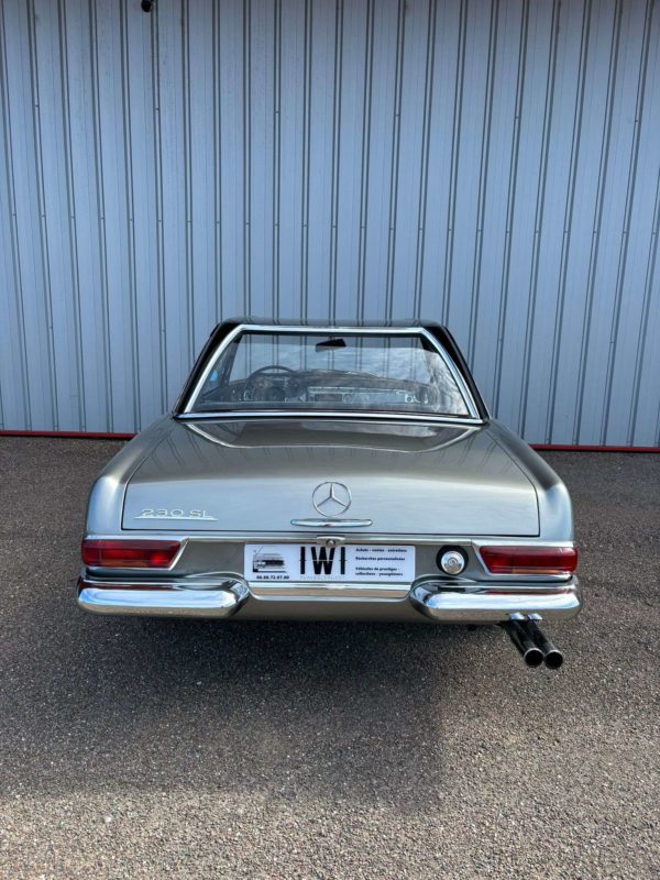 Mercedes-Benz 230 SL Pagode 1965