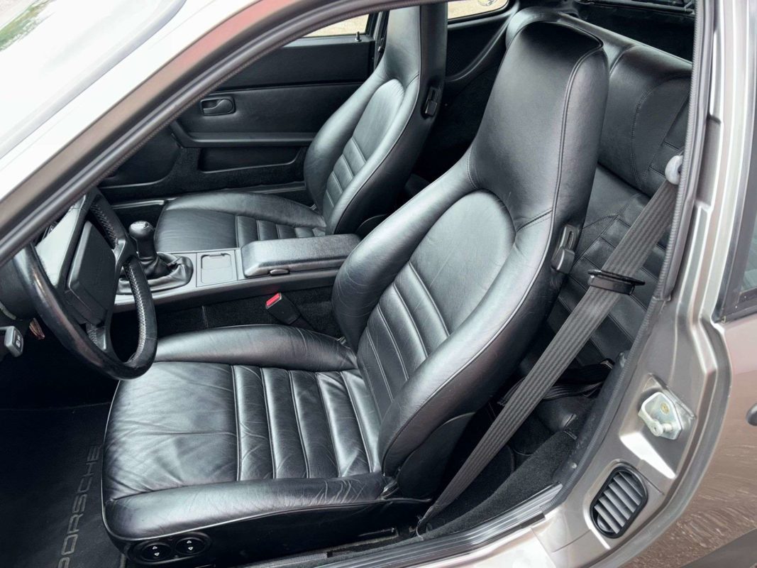 Porsche 944 Turbo 1986
