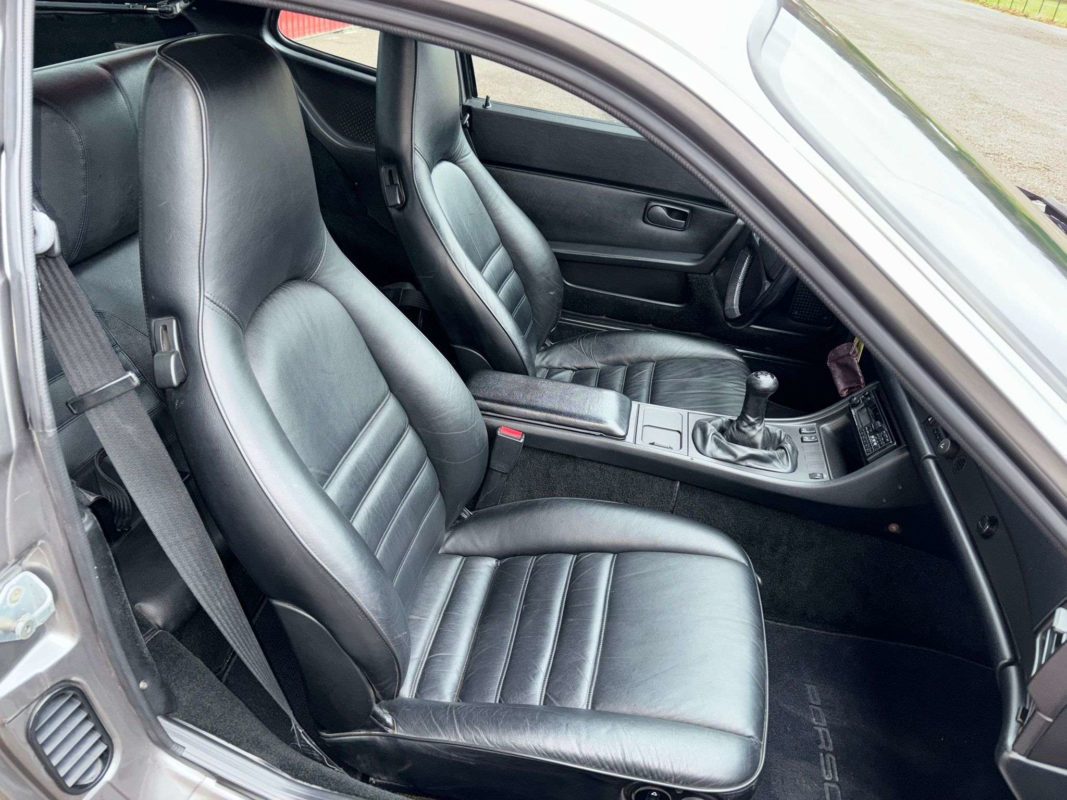 Porsche 944 Turbo 1986