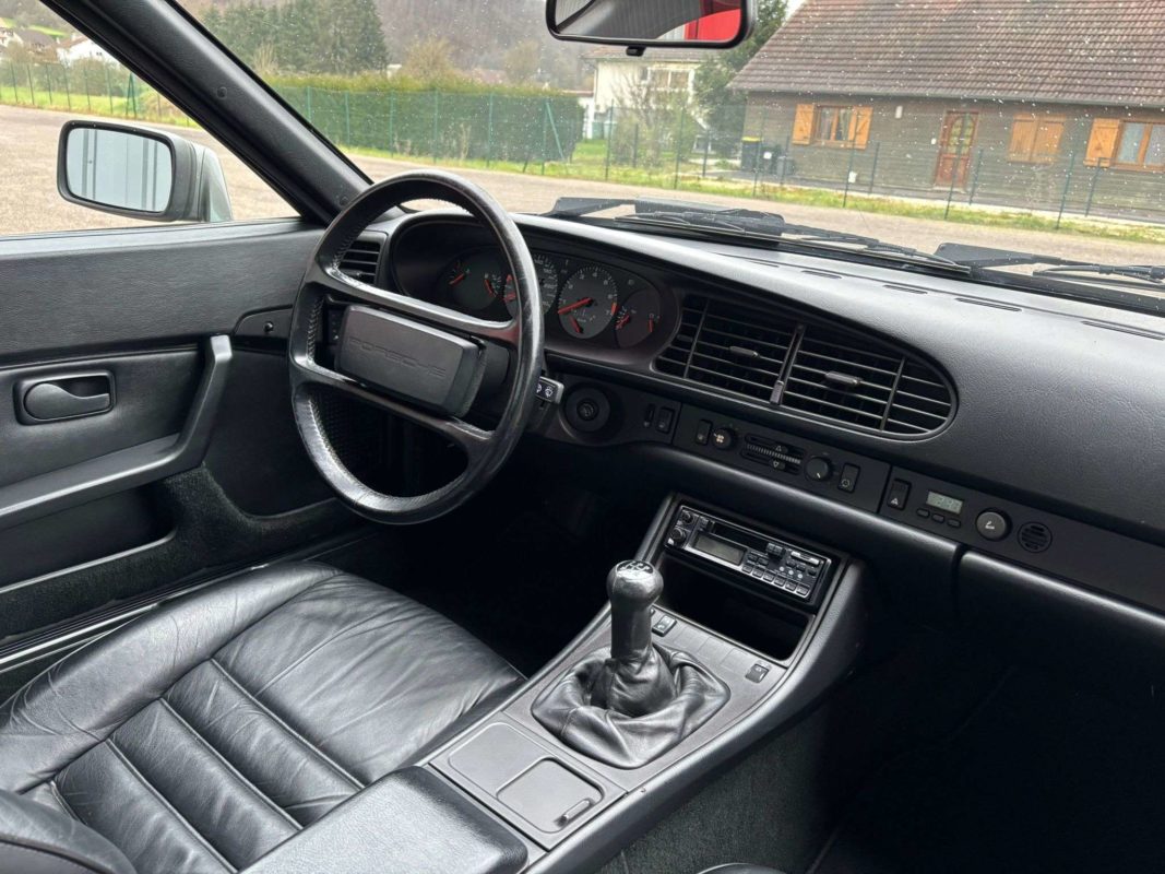 Porsche 944 Turbo 1986