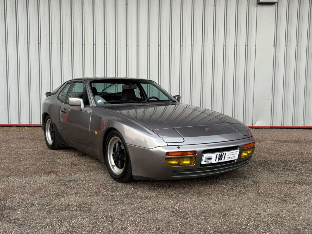 Porsche 944 Turbo 1986