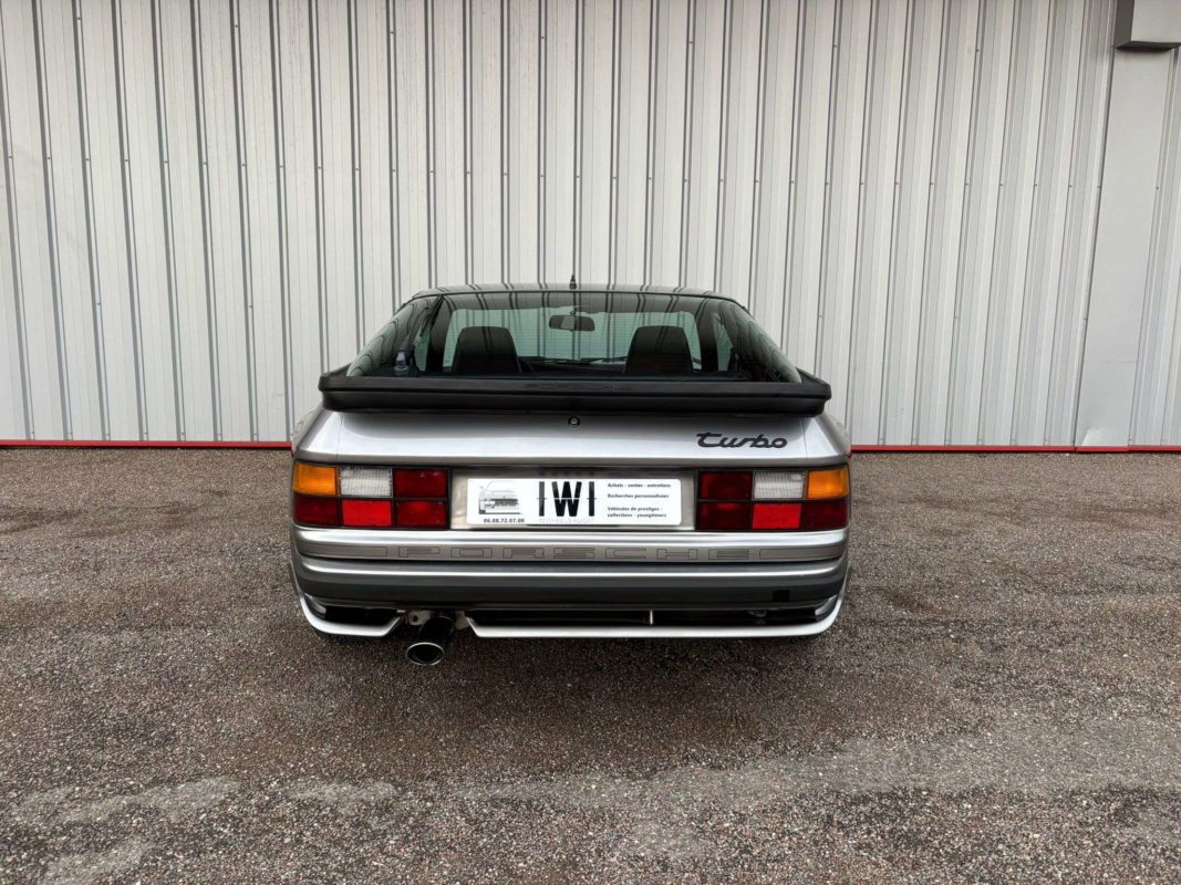 Porsche 944 Turbo 1986