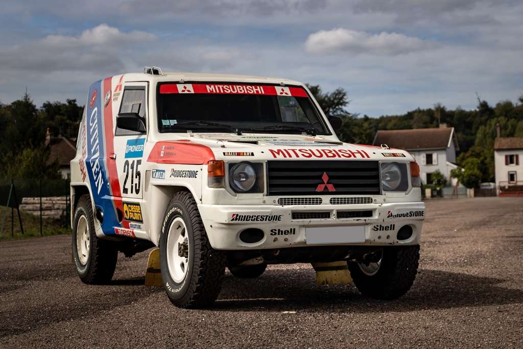 Mitsubishi Pajero "Paris-Dakar" ex Works 1986