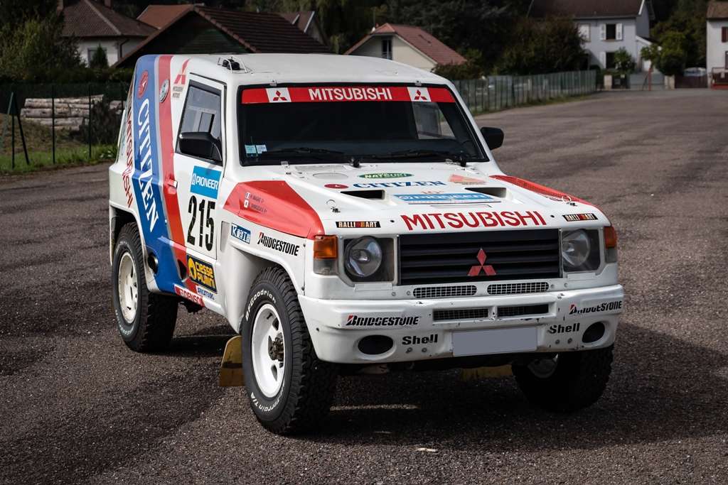 Mitsubishi Pajero "Paris-Dakar" ex Works 1986