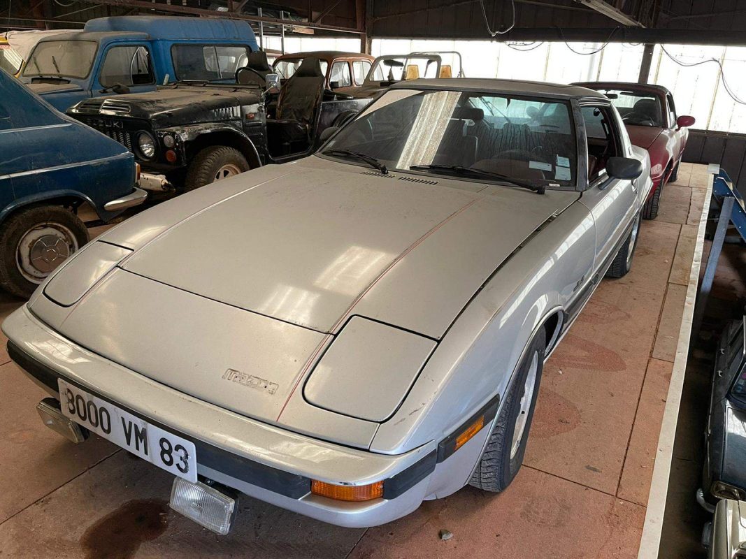 Mazda RX7 1987