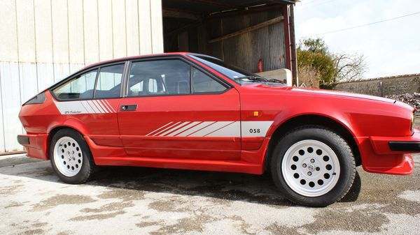 Alfa Romeo GTV production 1984