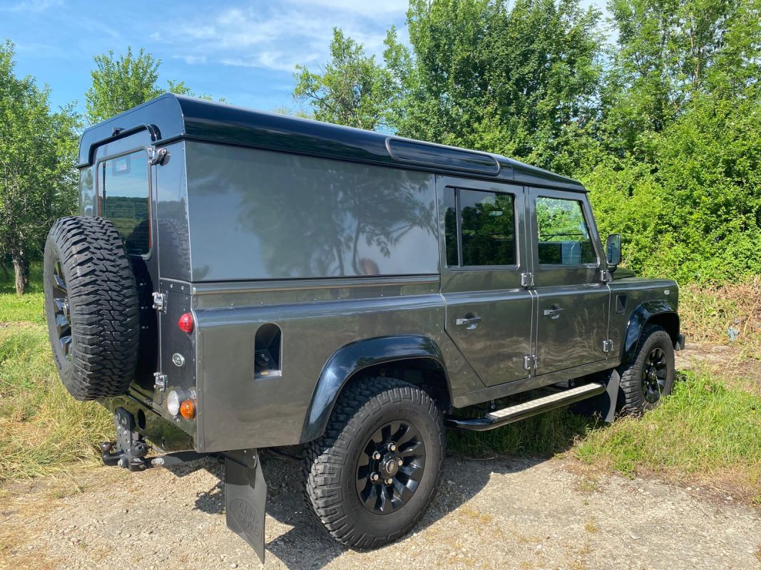 Land Rover Defendeur 2015