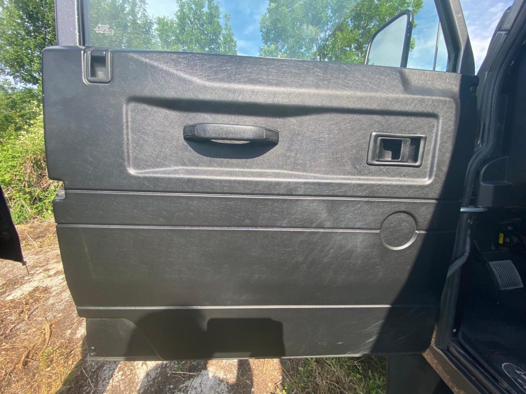 Land Rover Defendeur 2015