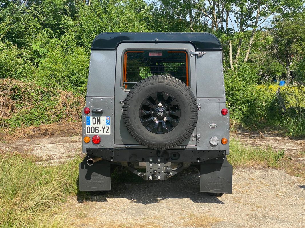 Land Rover Defendeur 2015