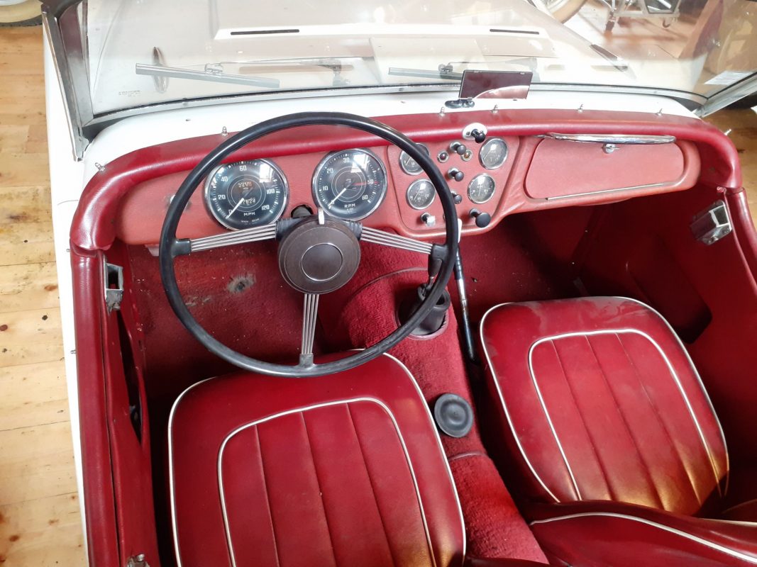 Triumph TR3 1956