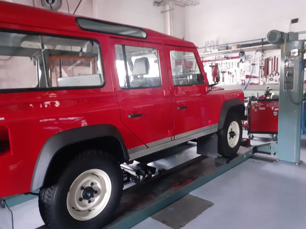 Land Rover 110 V8 1988