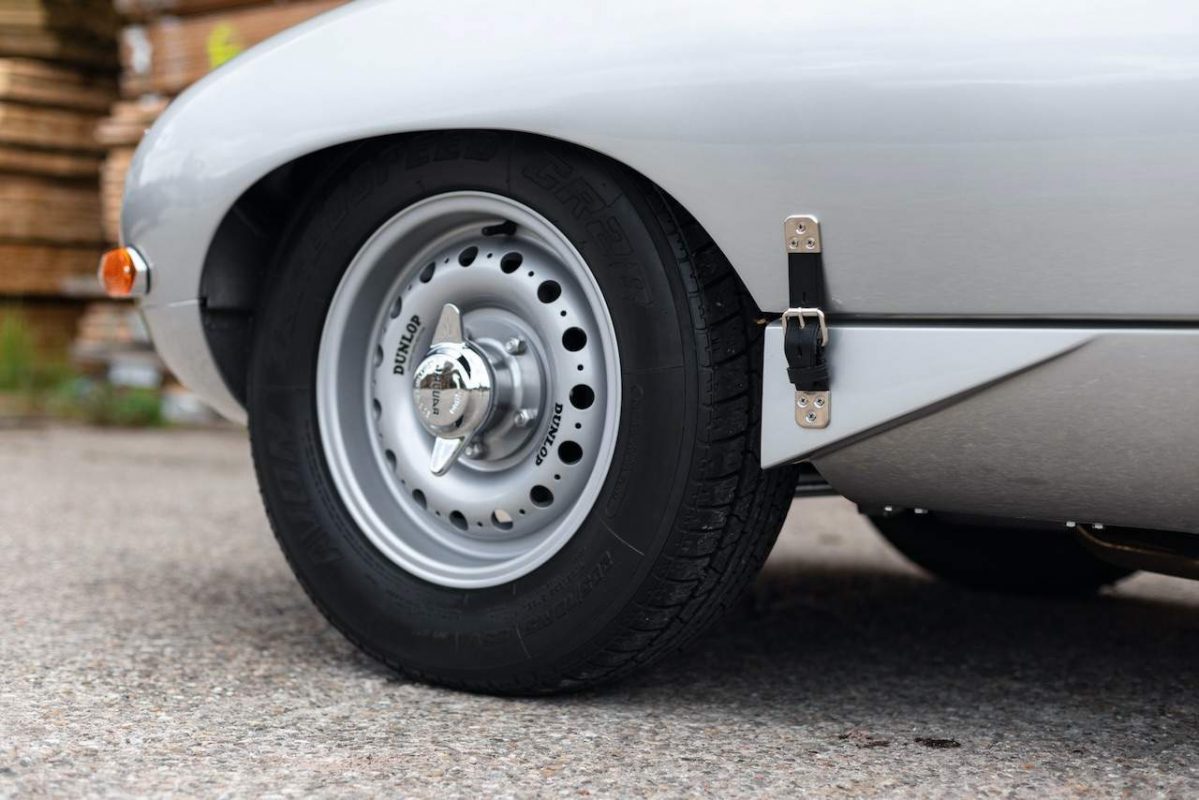 Jaguar E-Type 4.2L - Lighweight Evocation 1967