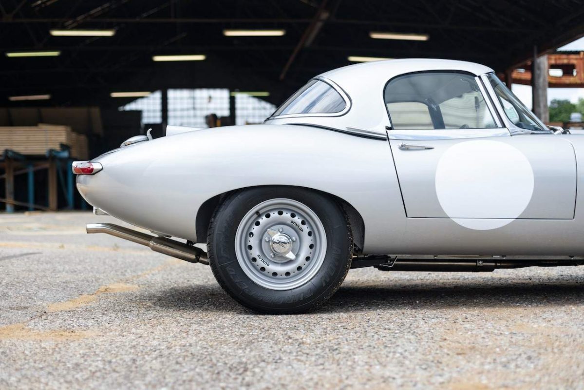 Jaguar E-Type 4.2L - Lighweight Evocation 1967