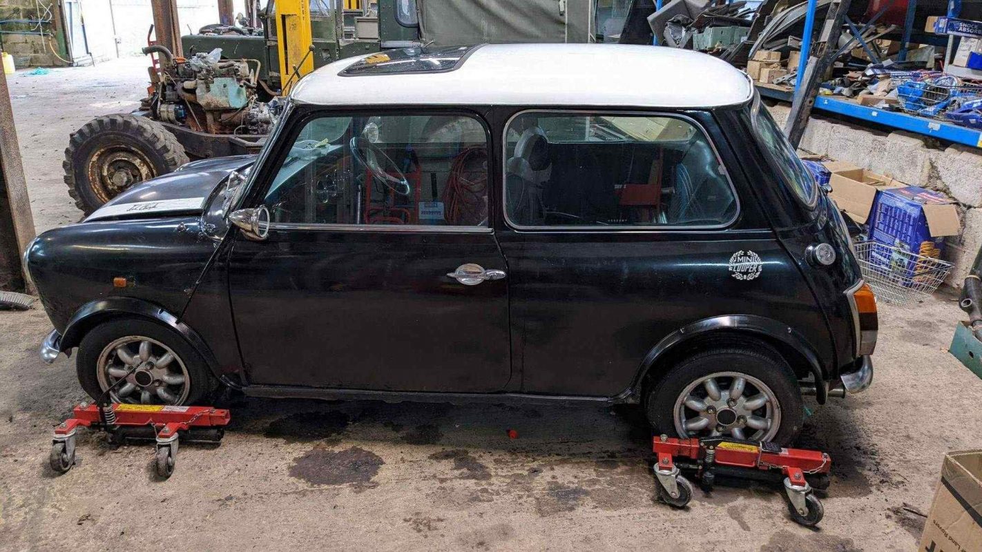 Rover Mini Cooper 1275cc Rare original black1990 #394 1990
