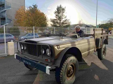 1969 KaiserJeep 715