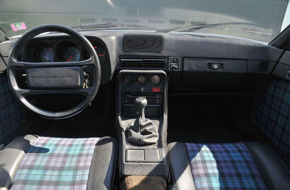 Porsche 924 TURBO 1979