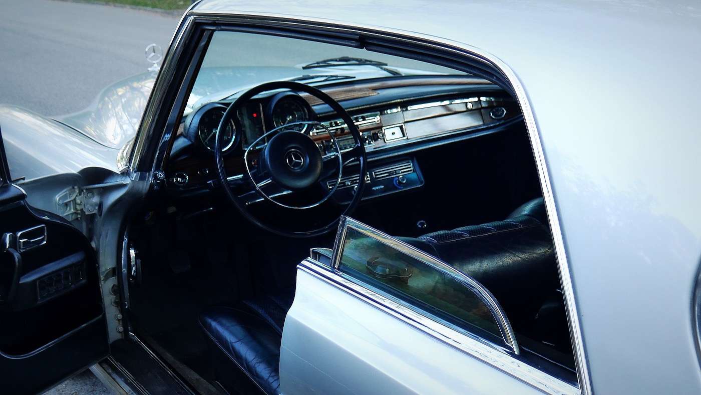 Mercedes-Benz 300 SE COUPE 1968