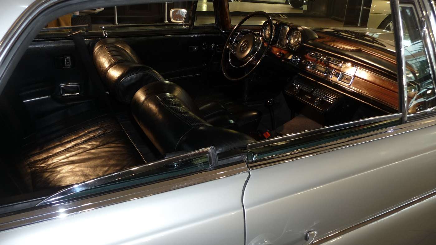 Mercedes-Benz 300 SE COUPE 1968