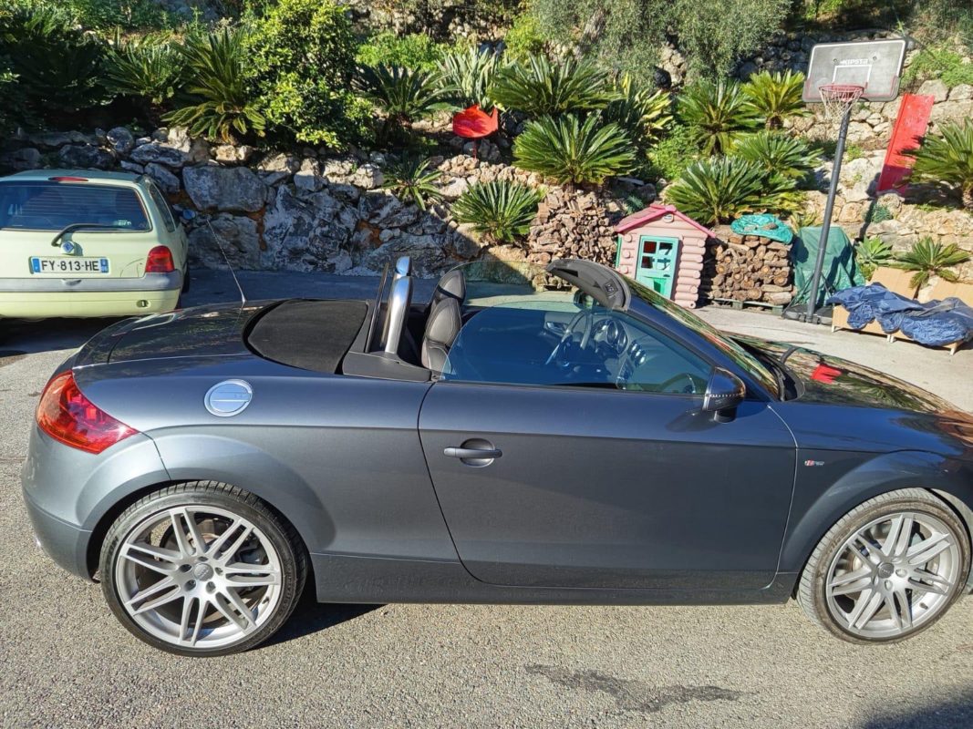 Audi TT 3.2L V6 2007