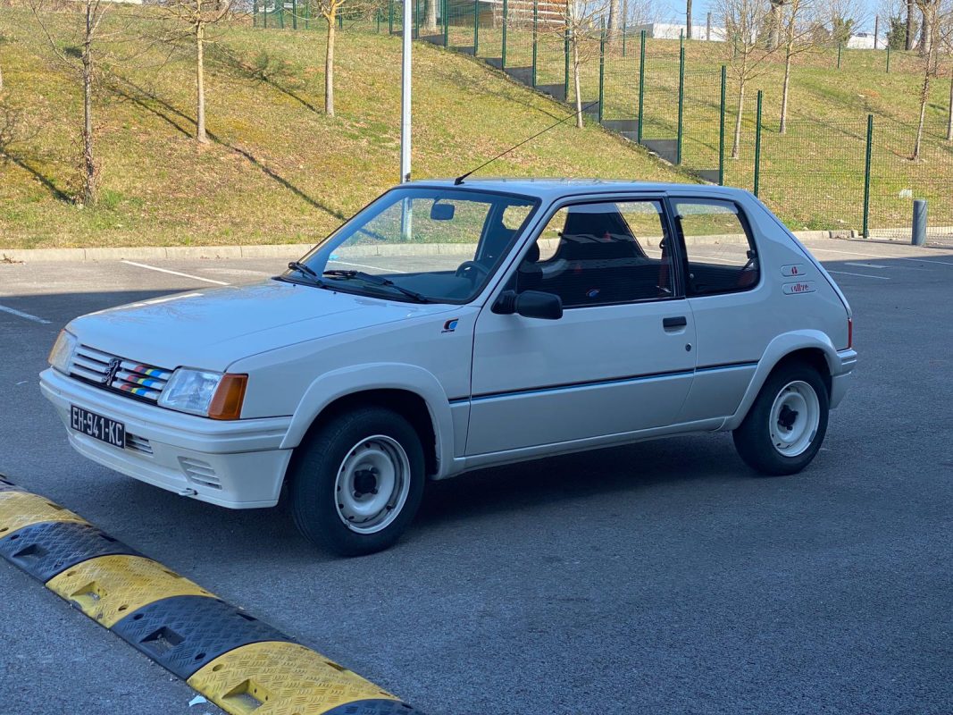 Peugeot 205 rallye 1.3 1989