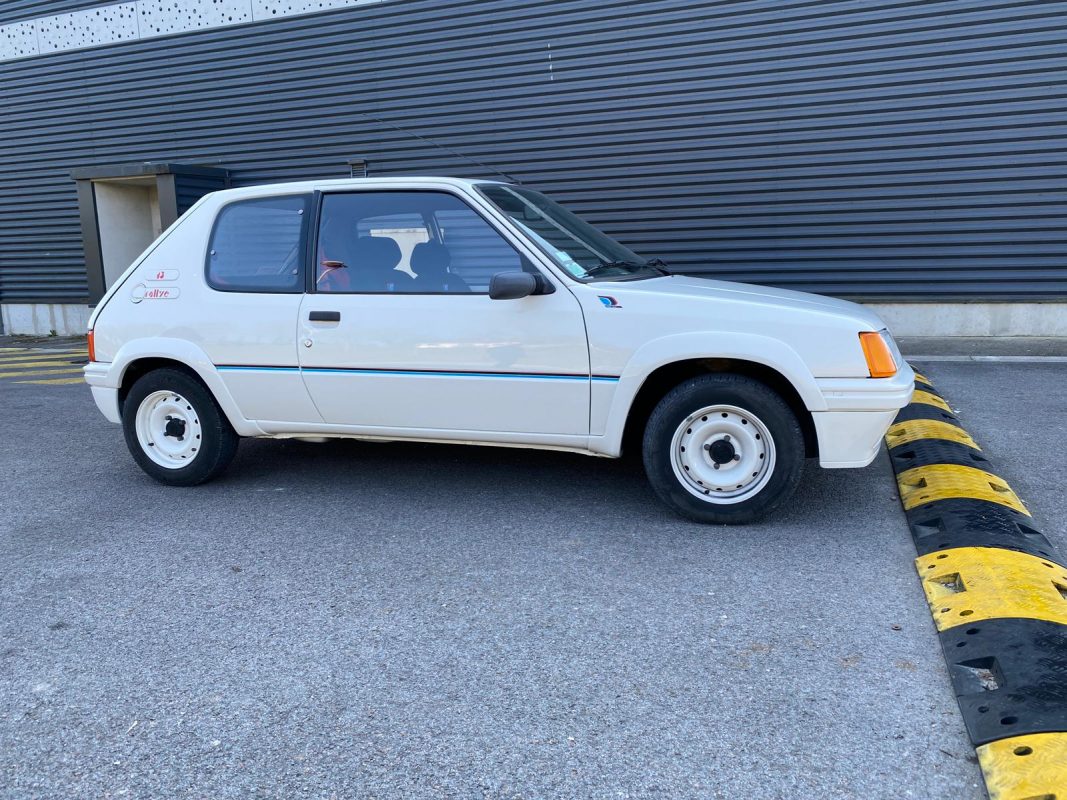 Peugeot 205 rallye 1.3 1989