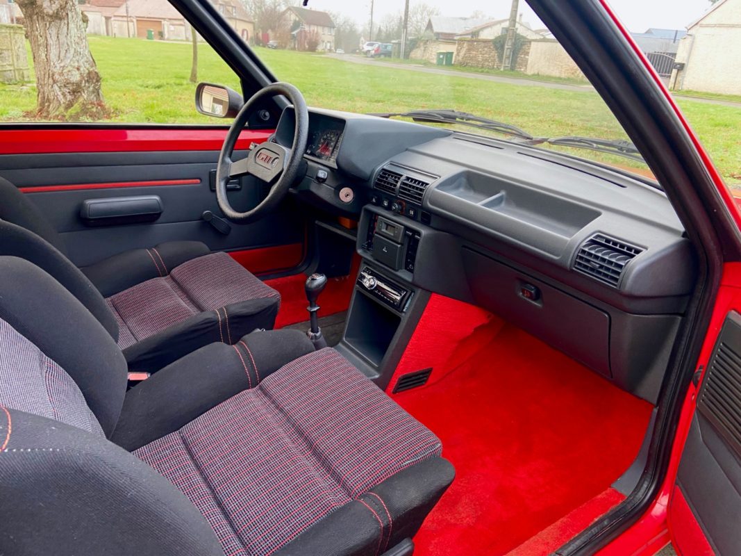 Peugeot 205 gti 1984
