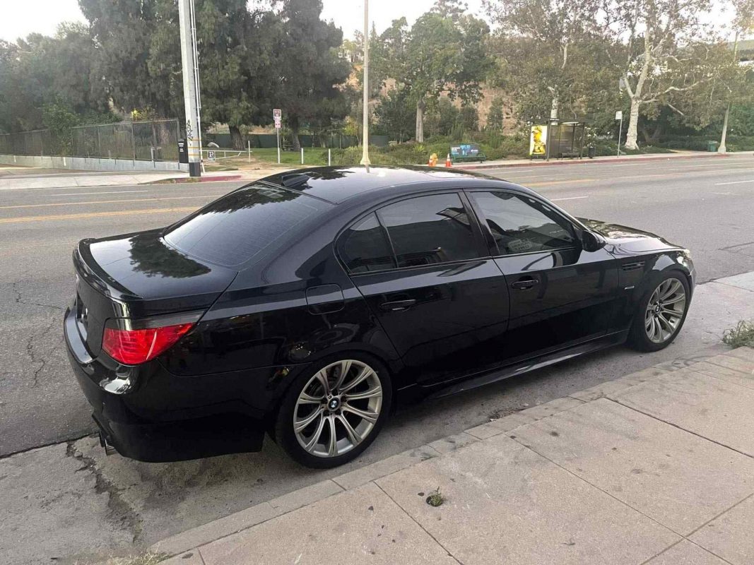 BMW M5 2008