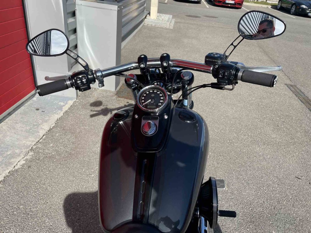 Harley-Davidson Dyna streetbob 2014