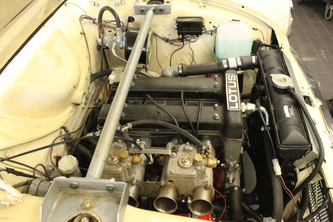 Lotus Cortina 1964