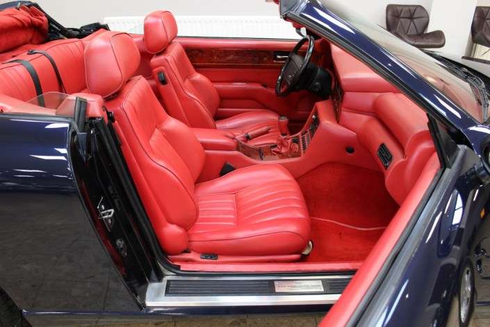 Aston Martin Virage Volante 1993