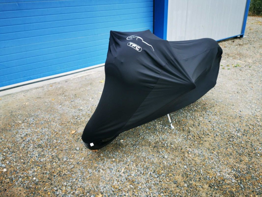 Triumph TRUXTON TFC 2019