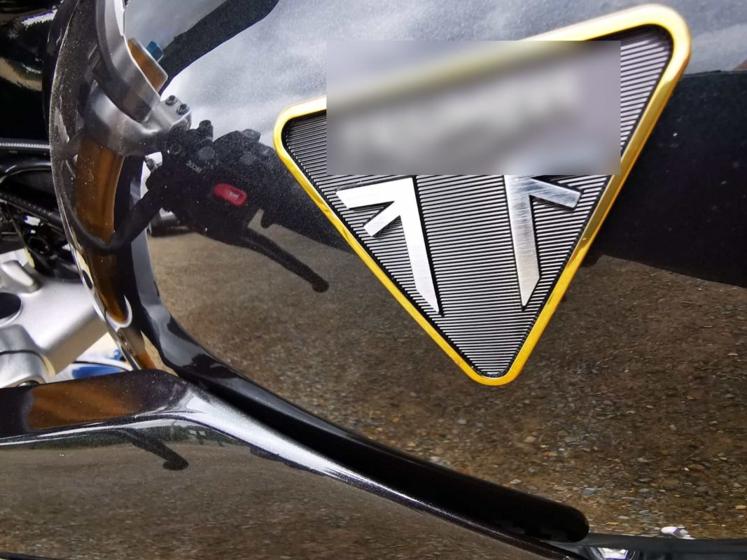 Triumph TRUXTON TFC 2019