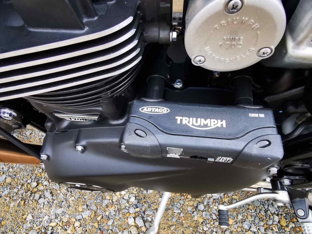 Triumph TRUXTON TFC 2019