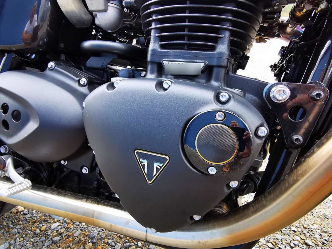 Triumph TRUXTON TFC 2019