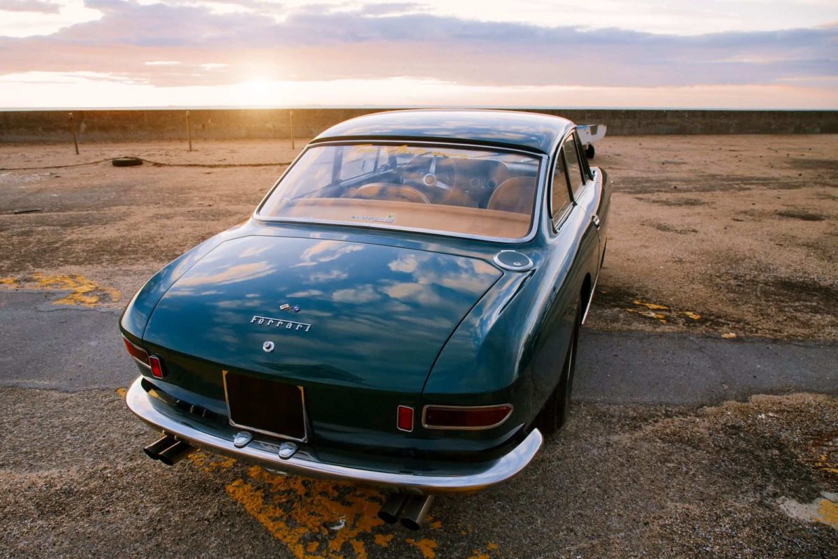 Ferrari 330 GT 2+2 1964