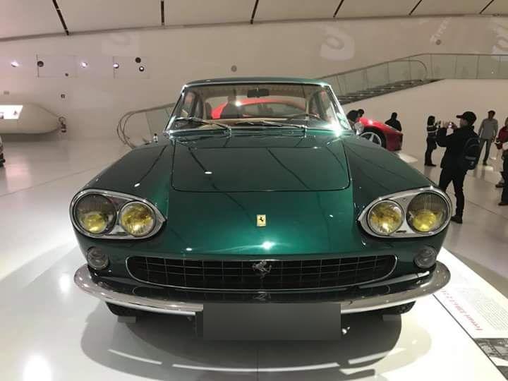 Ferrari 330 GT 2+2 1964