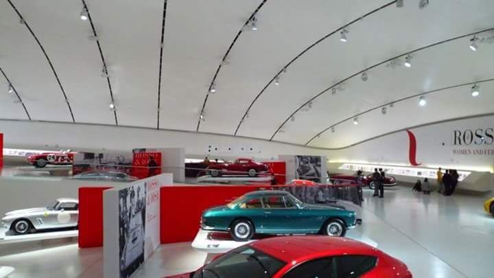 Ferrari 330 GT 2+2 1964