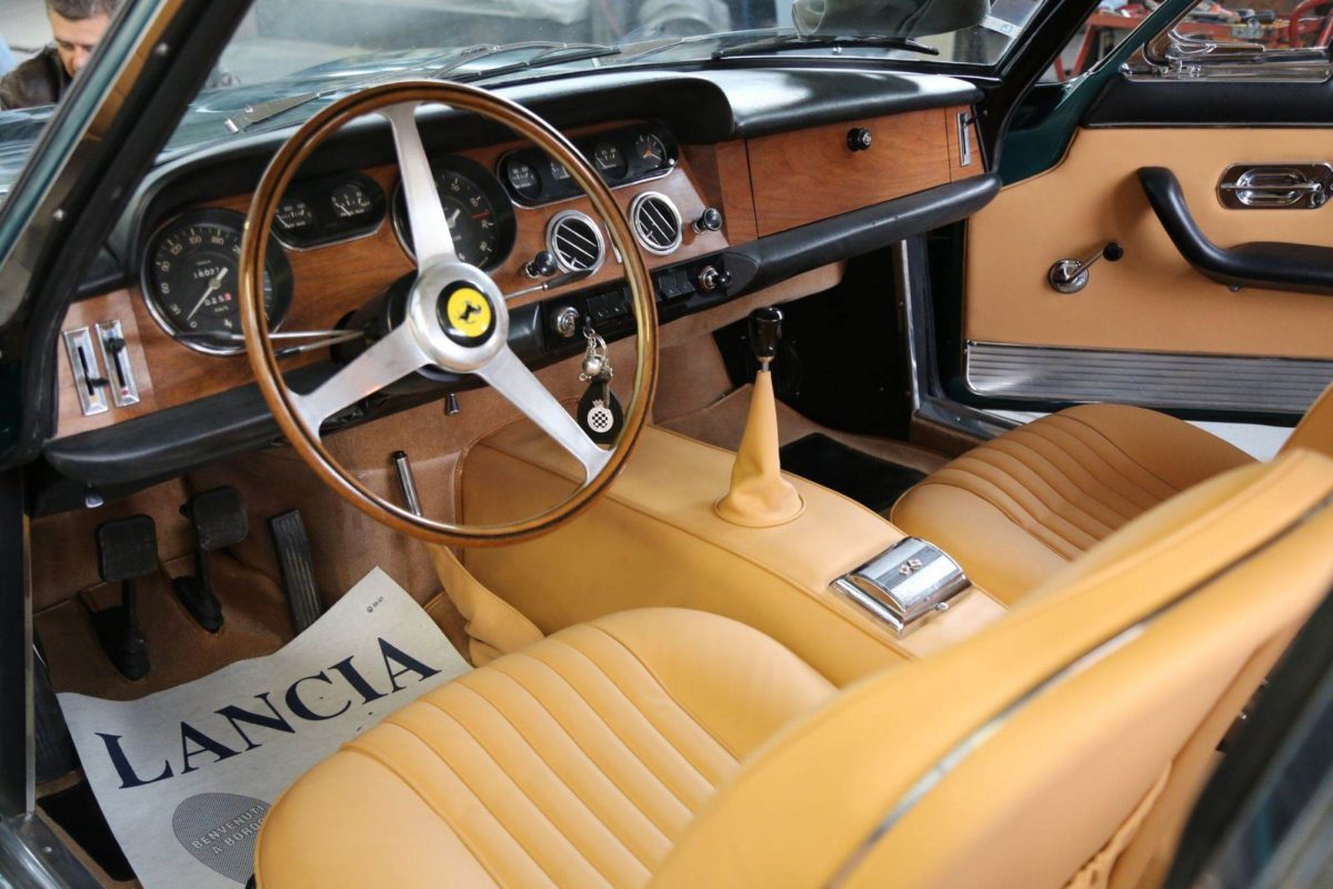 Ferrari 330 GT 2+2 1964
