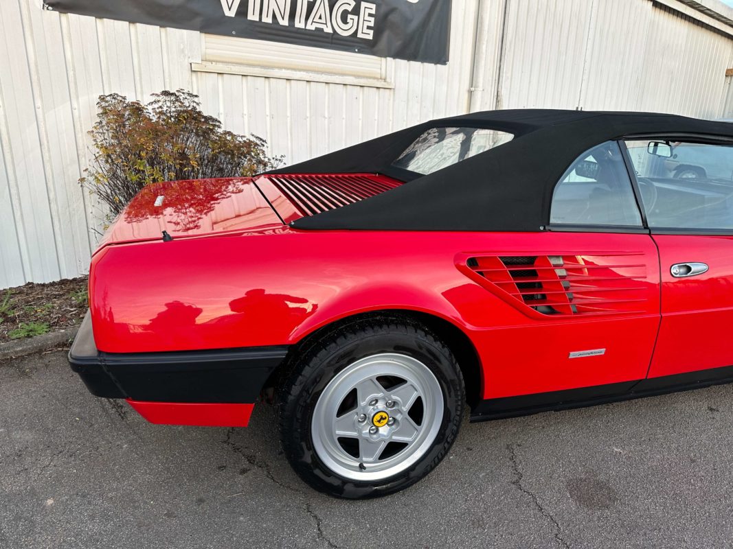 Ferrari Mondial 1985
