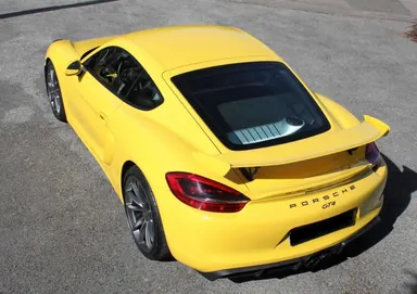 2016 Porsche Cayman GT4