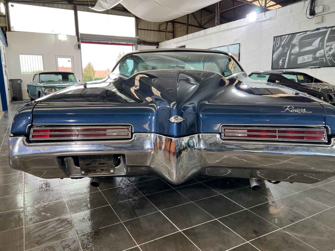 Buick Riviera 1971