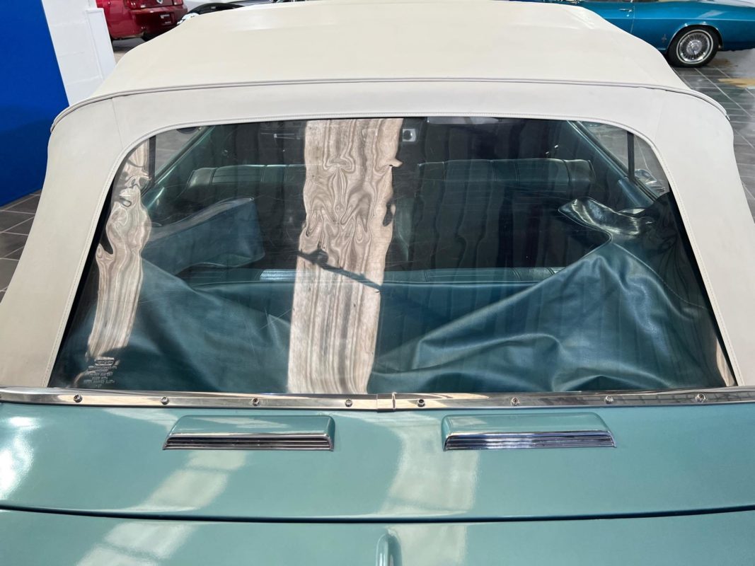 Chevrolet Corvair Monza Cabriolet 1964