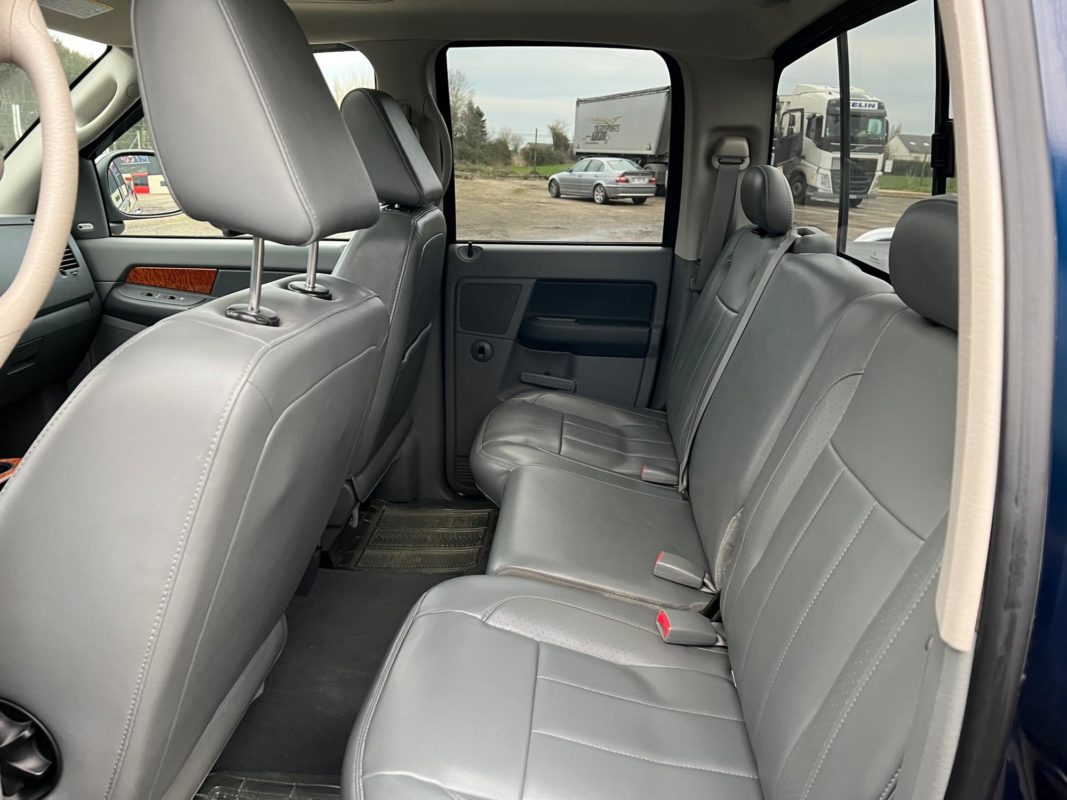 Dodge RAM LARAMIE 5.7 L 2007