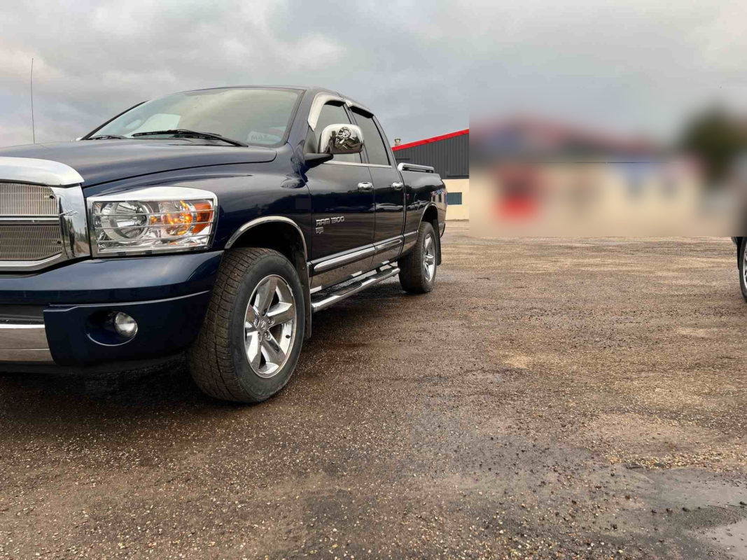 Dodge RAM LARAMIE 5.7 L 2007